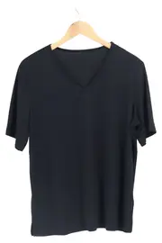 Vorschaubild 1 von Damen T-Shirt V-Ausschnitt Schwarz Gr. 38/M Basic Casual