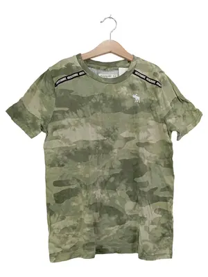 ABERCROMBIE & FITCH T-Shirt