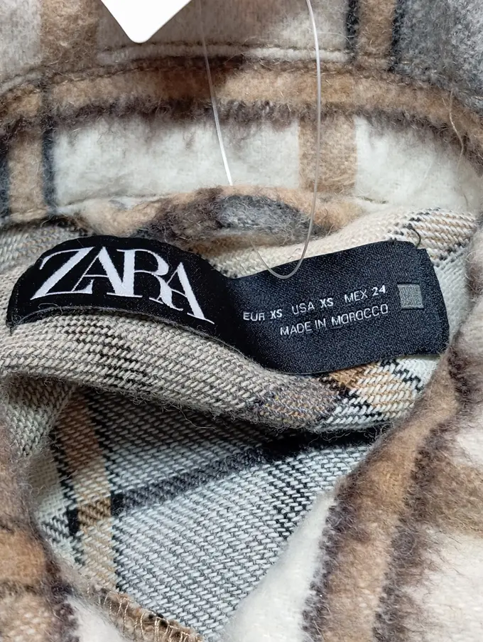 ZARA Outdoorjacke Bild 3