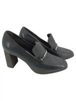 DKNY Slipper