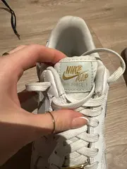 Vorschaubild 6 von Air Force 1 Damen Sneaker Weiß Gr. 40 Leder Low Sportschuhe Mint Gold