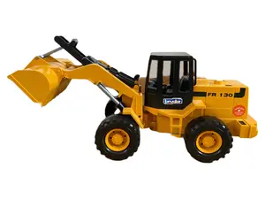 BRUDER Ferngesteuertes Fahrzeug