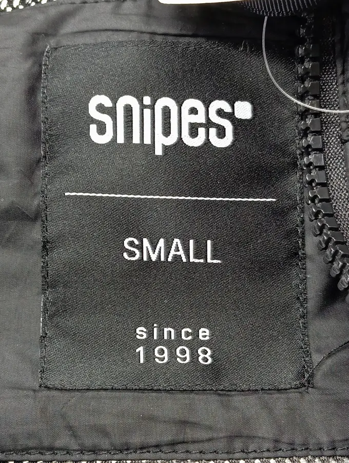 SNIPES Steppjacke Bild 3