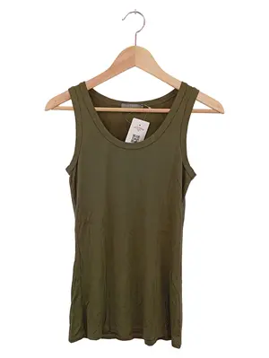 AUST Top