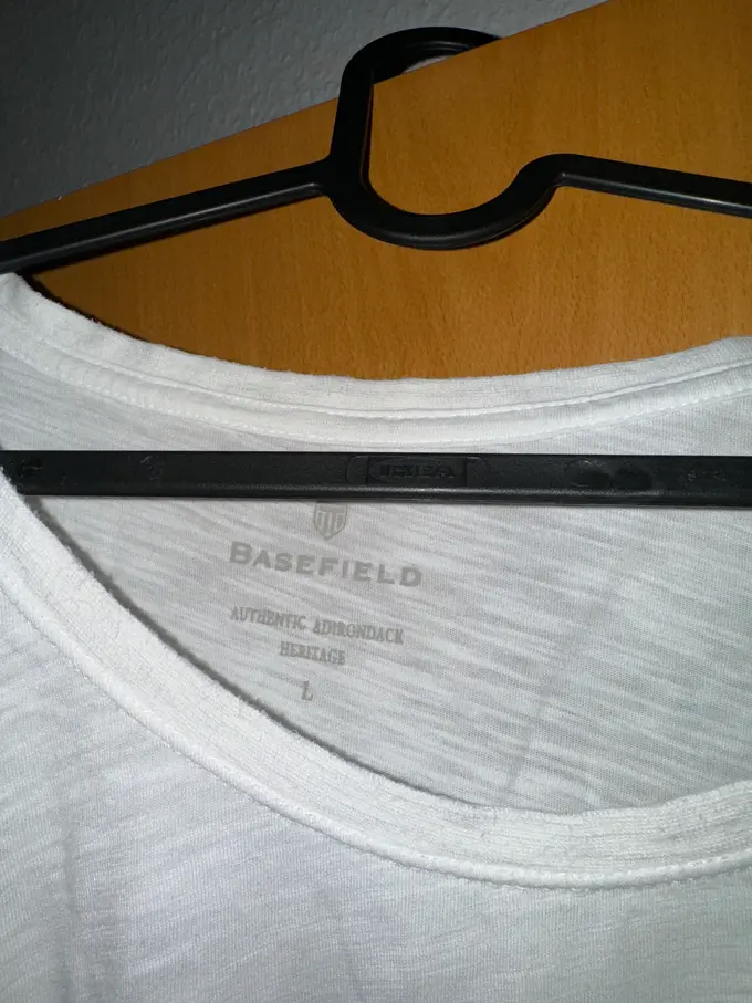 BASEFIELD T-Shirt Bild 2
