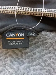 Vorschaubild CANYON Strickjacke 3