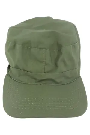 A. BLÖCHL Cap