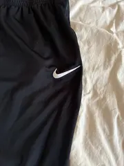 Vorschaubild 4 von Herren Jogginghose Trainingshose Schwarz Größe L Sportlich