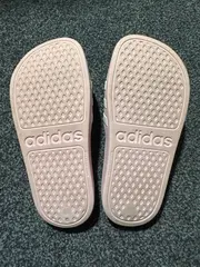 Vorschaubild 4 von Adilette Kinder Badeschuhe Gr. 31 Pink Sportlich