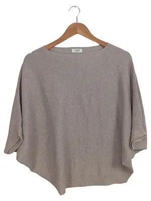 JACQUELINE DE YONG Cape