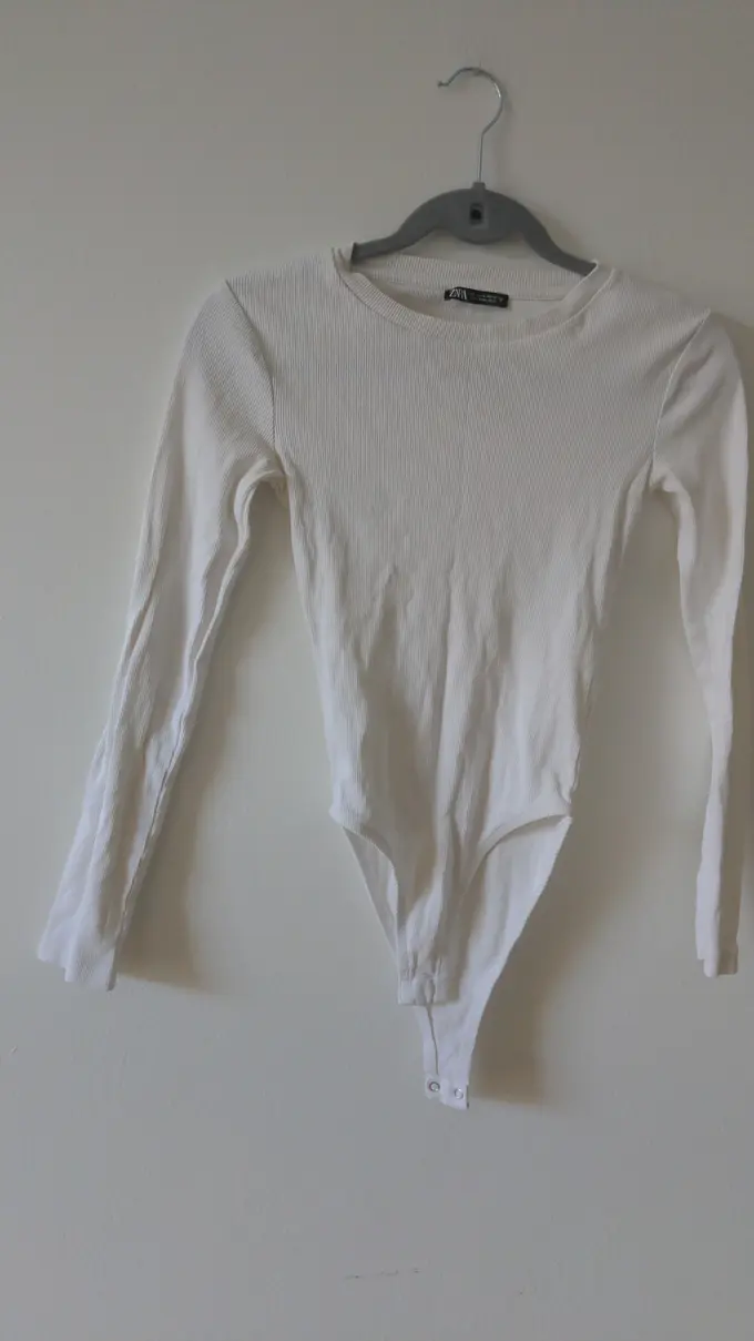 ZARA Body Bild 3