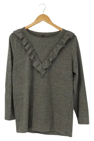 FREEQUENT Pullover