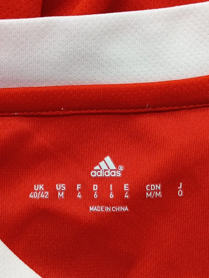 FC BAYERN MÜNCHEN Fußball Trikot Bild 3