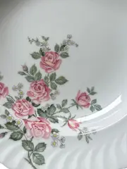 Vorschaubild 3 von KAISER Suppenteller Porzellan Weiß Rosenmuster Klassisch 23cm