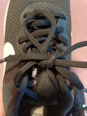 Vorschaubild 3 von Revolution 6 Laufschuhe Kinder Sportschuhe Gr. 36,5 Schwarz Weiß
