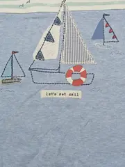 Vorschaubild 3 von Baby Body Kurzarm Segelboot Motiv Blau Gr. 86