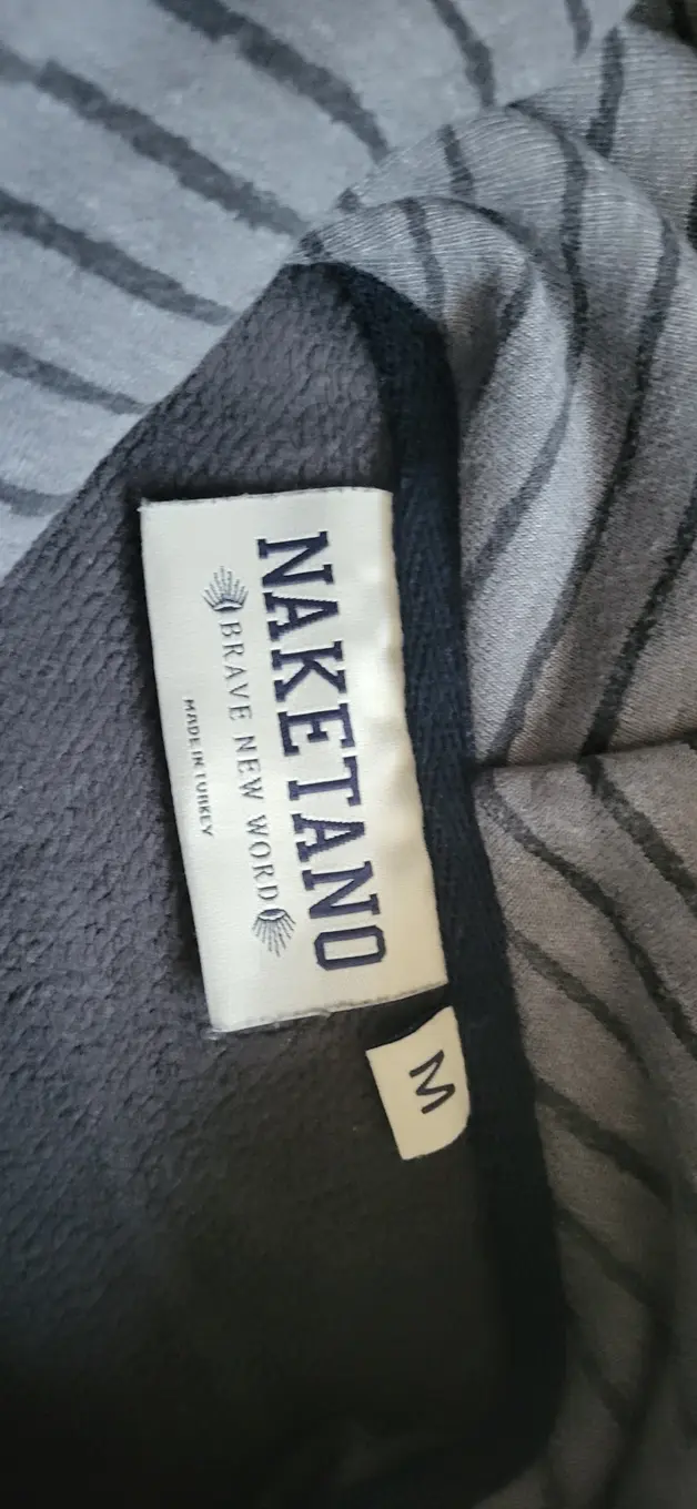NAKETANO Kapuzenpullover Bild 3