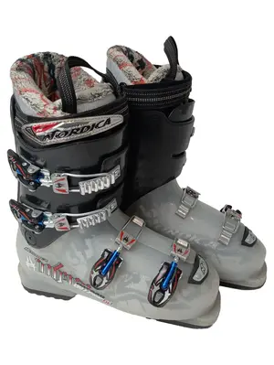 NORDICA Skischuhe