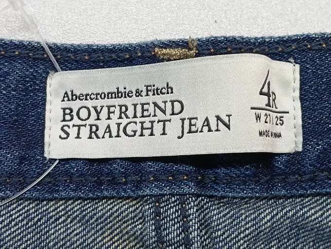ABERCROMBIE & FITCH Destroyed Jeans Bild 3