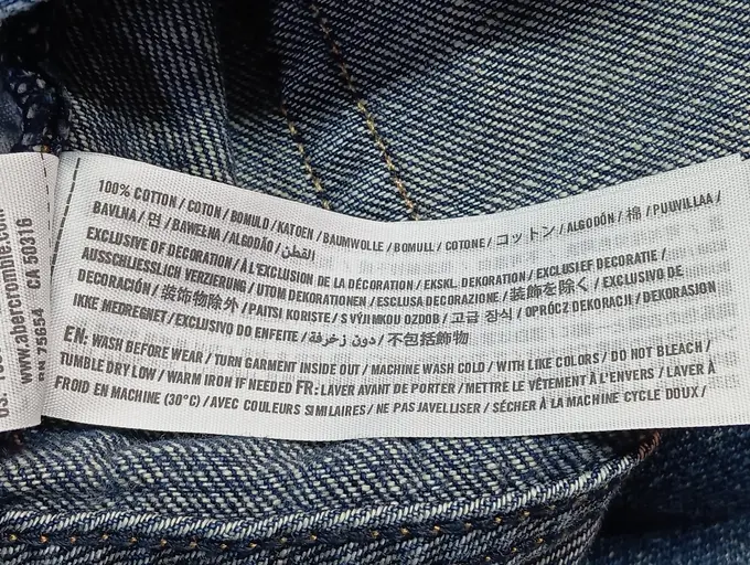 ABERCROMBIE & FITCH Destroyed Jeans Bild 5