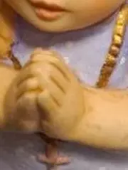 Vorschaubild 4 von Porzellan Engel Figur Mädchen betend Dekofigur 6 cm