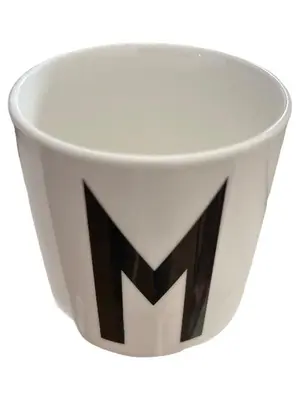 DESIGN LETTERS Kaffeebecher