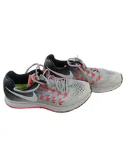 Vorschaubild 1 von Zoom Pegasus 33 Herren Laufschuhe Gr. 41 Grau Sportschuhe Running