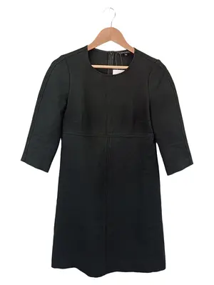 TARA JARMON Etuikleid
