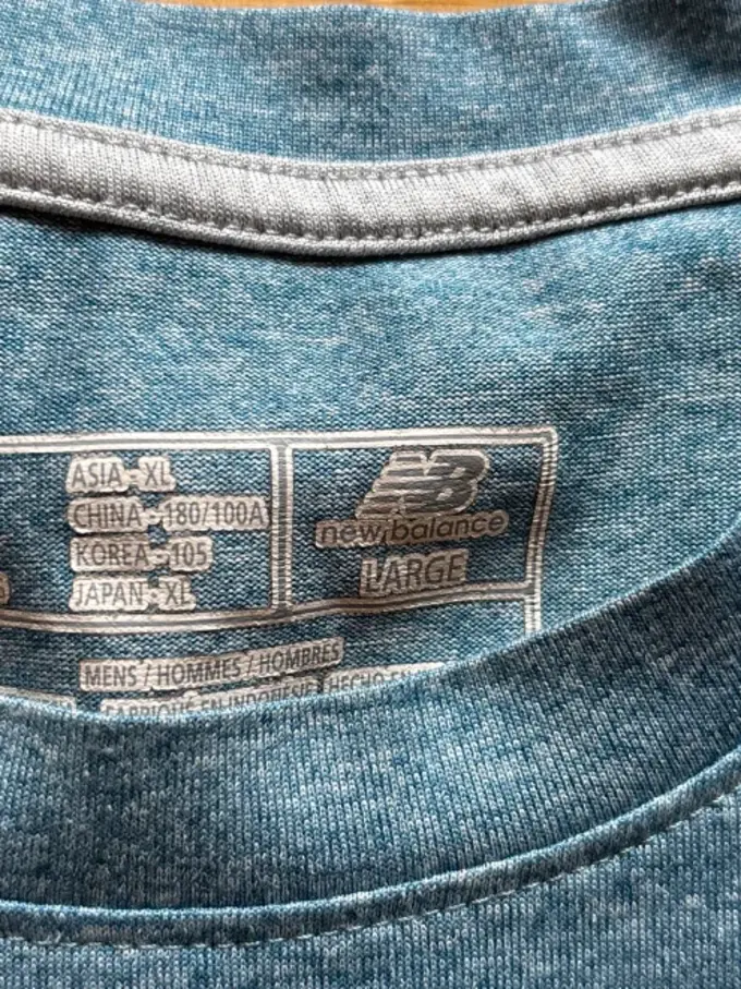 NEW BALANCE Sport Shirt Bild 5