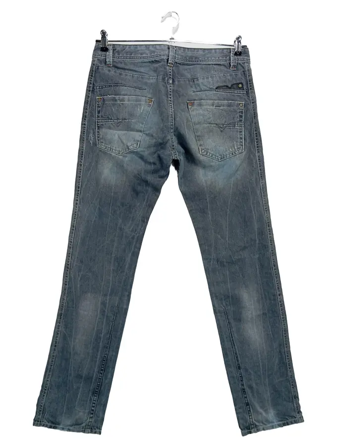 DIESEL Jeans Tapered Fit Bild 2
