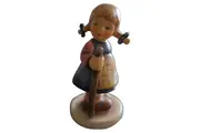 Vorschaubild 1 von Hummel 768 Mädchen Figur Porzellan Mehrfarbig 9cm
