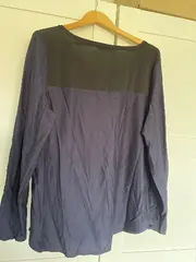 Vorschaubild 4 von Damen Langarmshirt Gr. 46 Blau Schwarz Strass Tasche Elegant