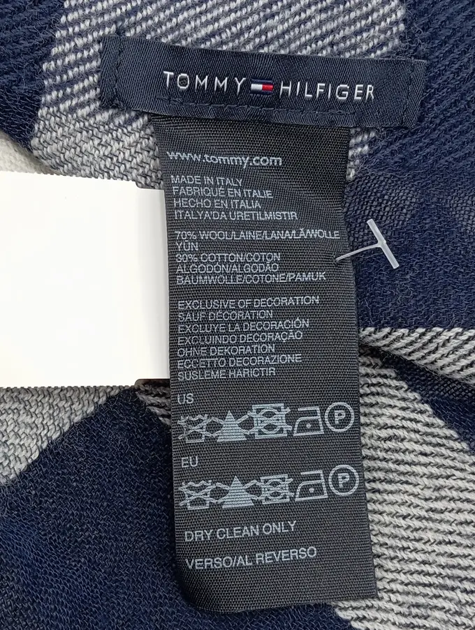 TOMMY HILFIGER Schal Bild 2