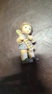 Vorschaubild 2 von Junge mit Glockenspiel Dekofigur Porzellan Mehrfarbig Klassisch 9cm