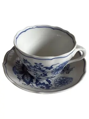 HUTSCHENREUTHER Tasse und Unterteller