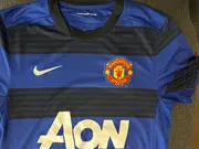 Vorschaubild 2 von Manchester United Trikot Away 2011/12 Herren Gr. S Blau AON