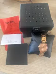 Vorschaubild 3 von Damenuhr Armbanduhr DZ5590 Gold Elegant Edelstahl