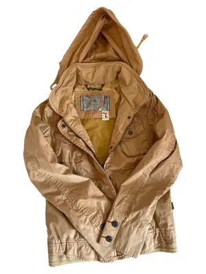 KHUJO Leichte Jacke