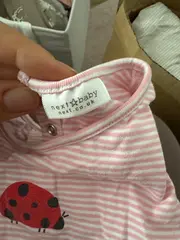 Vorschaubild 4 von Baby Body Marienkäfer Streifen Rosa Gr. 92 Wolle