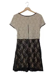 Vorschaubild RINASCIMENTO Spitzenkleid 2