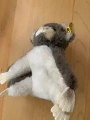 Vorschaubild 5 von Koala Stofftier Plüschtier mit Knopf im Ohr grau weiß 13cm