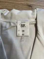 Vorschaubild 2 von Damen Laborkittel Arztkittel Kittel Weiß Gr. 38 Praktisch