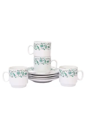 Tasse und Unterteller