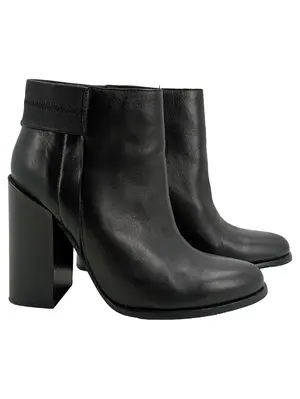 & OTHER STORIES Stiefelette