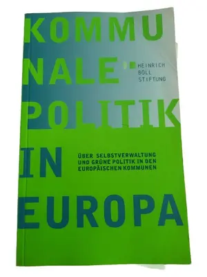 Politikbuch