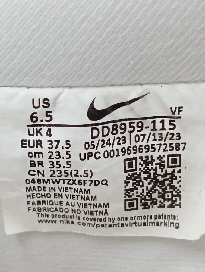 NIKE Sportschuhe Bild 4