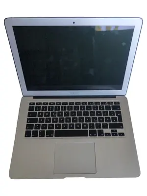 APPLE Laptop
