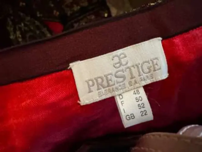 PRESTIGE A-Linienrock Bild 3