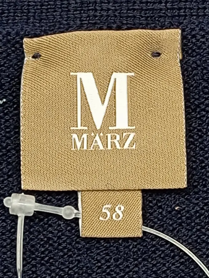 MÄRZ Pullunder Bild 3