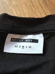 Vorschaubild 3 von Damen T-Shirt M Schwarz mit grafischem Print Casual